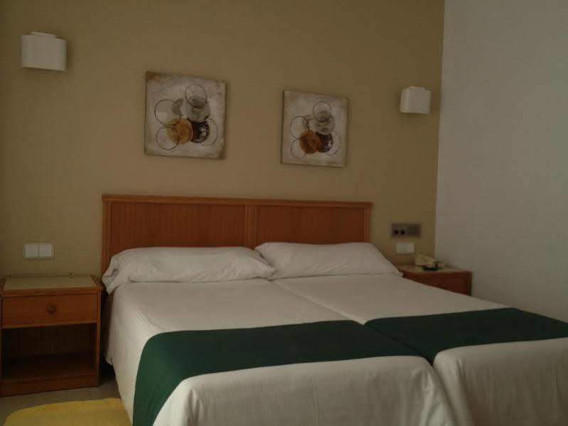 Hotel Albatros Гандия Экстерьер фото