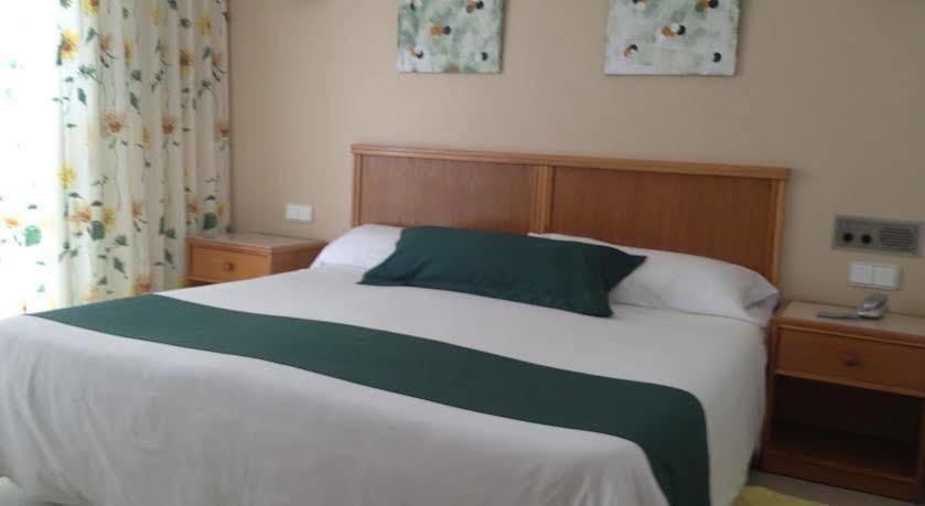 Hotel Albatros Гандия Экстерьер фото